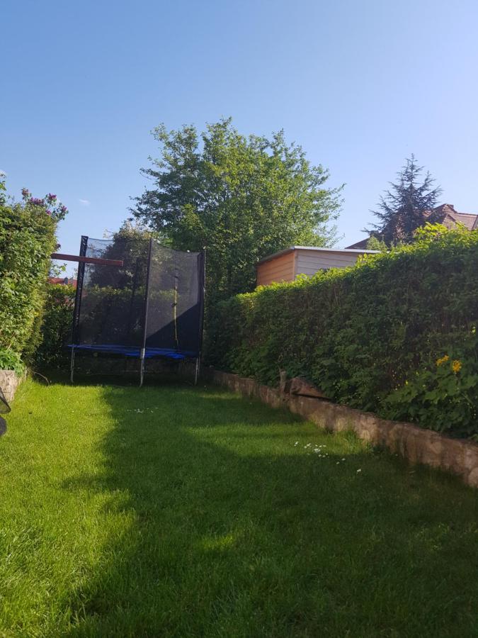 Apartment Am Suedpark Erfurt - Inkl Garten Mit Sitzlounge - Zentrumsnah Exterior foto